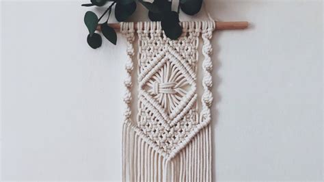 Macrame Tutorial Wall Hanging Beginner に対する画像結果