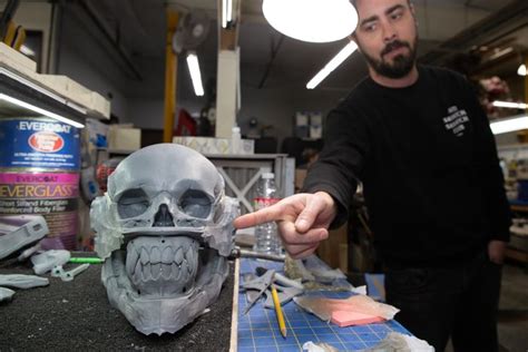 Alien Xenomorph Teeth に対する画像結果