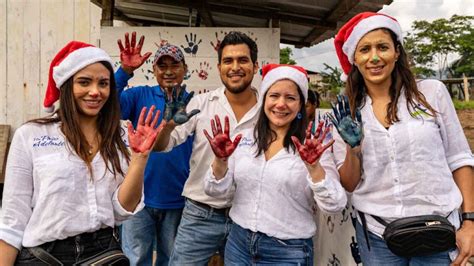 Step Forward Foundation Logo に対する画像結果