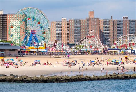 Afbeeldingsresultaten voor Coney Island Today