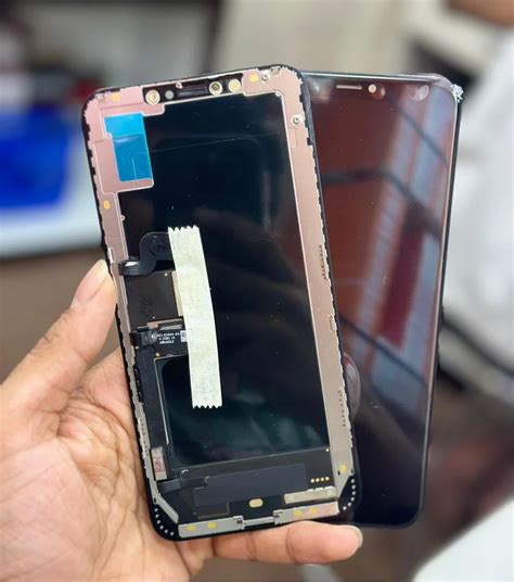 Image result for LCD-screen Phon