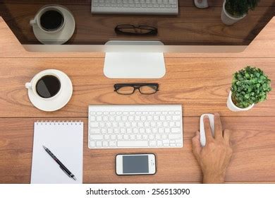 Top View of Computer Monitor に対する画像結果