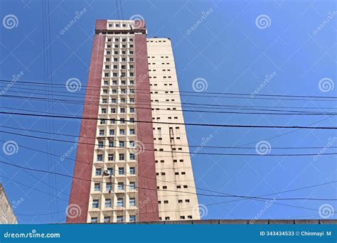 Toradh íomhá ar Vertical Unity in Building