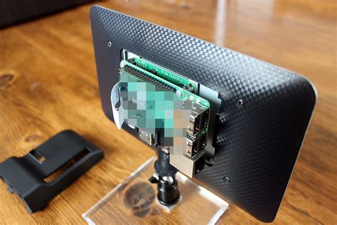 Bildergebnis für Raspberry Pi Touch Screen 7 X 2