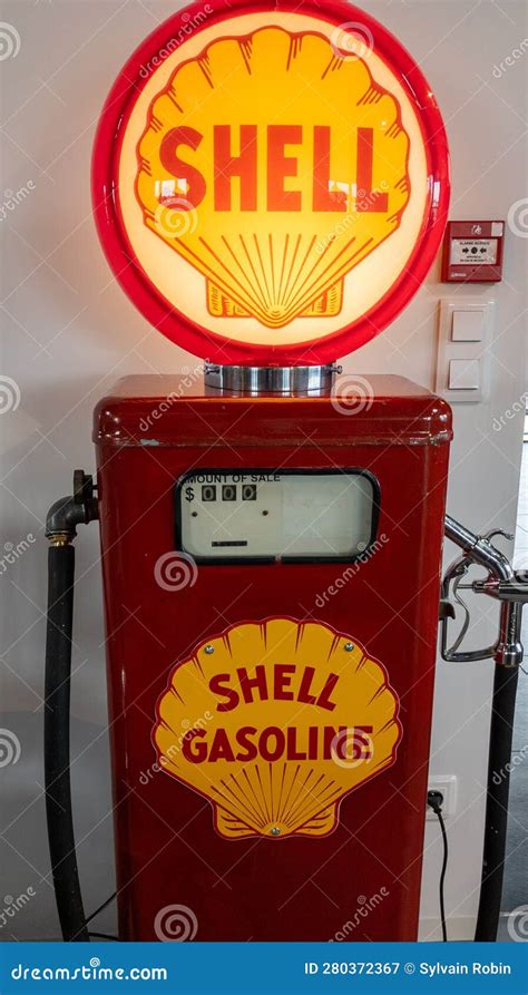 Afbeeldingsresultaten voor Retro Shell Logo