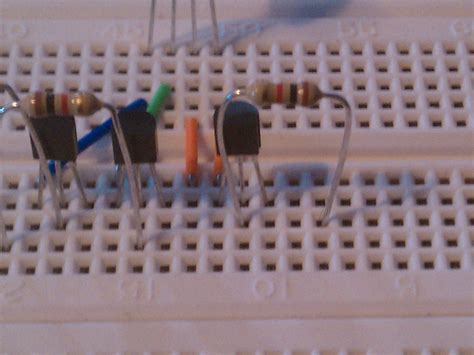 4 Pin LED Arduino に対する画像結果