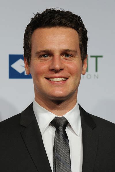 Jonathan Groff Muscle Glee に対する画像結果