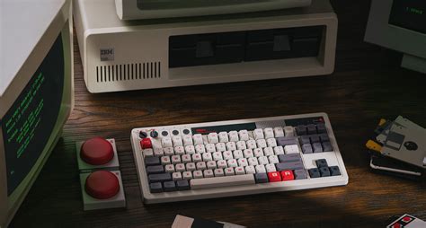 Afbeeldingsresultaten voor Retro Computer Keyboard