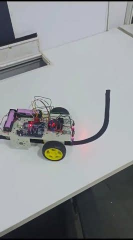 Toradh íomhá ar Fast Line Follower Robot Using Arduino