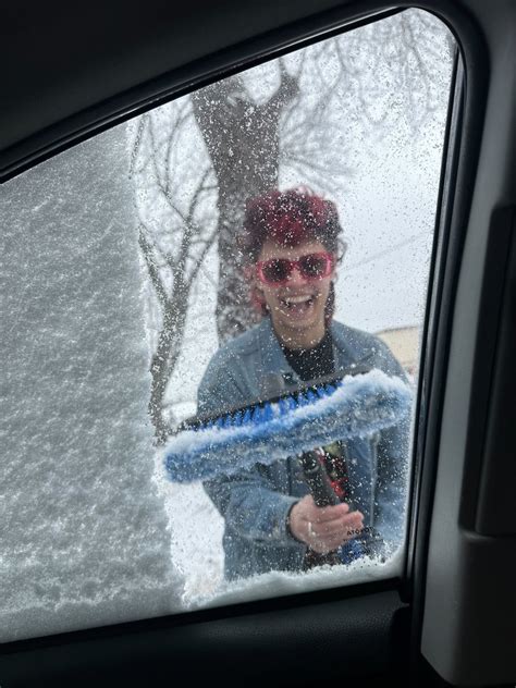 Image result for How to See You Friends On Java Edition