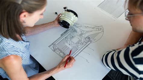 Design Engineer に対する画像結果