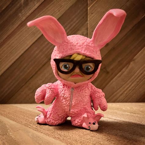 Toradh íomhá ar Ralphie Bunny Suit