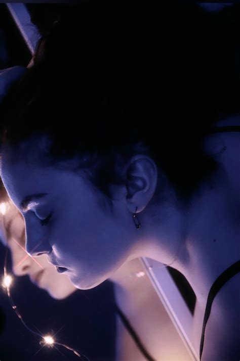 Self Portrait Reflection に対する画像結果