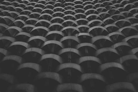 Dark Abstract Design に対する画像結果