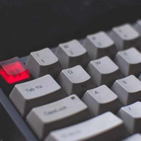 Left-Handed Keyboard and Mouse に対する画像結果