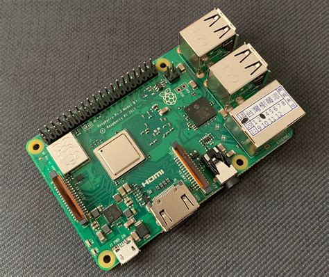 Raspberry Pi 3 Model B+ Camera に対する画像結果