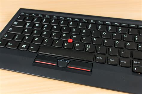 Toradh íomhá ar Compact Bluetooth Keyboard