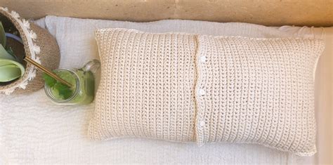 CHILLAX! Free Crochet Pillow Pattern! – Topknotch