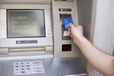 Computer at Bank に対する画像結果