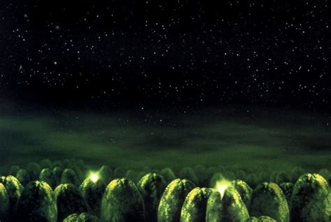 Alien Bug Toys 2002 Commercial に対する画像結果