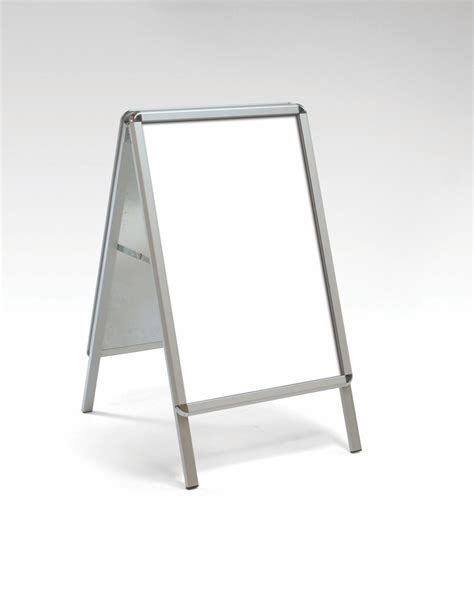 Frame Display Poster に対する画像結果