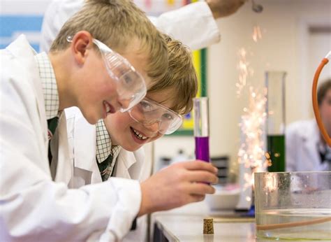 Science Lab Experiments に対する画像結果