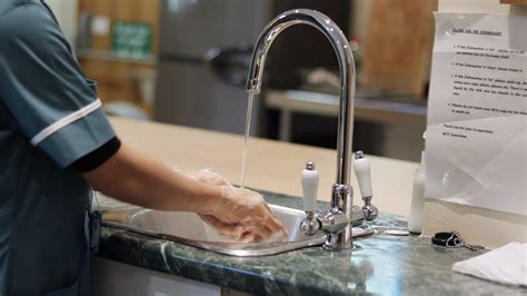 infection control and prevention に対する画像結果