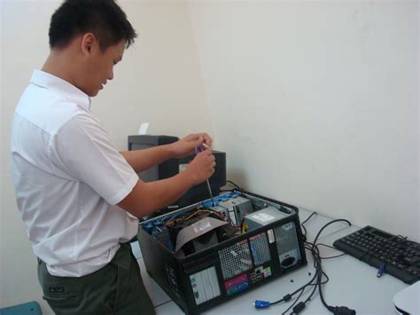 Assembling a Computer に対する画像結果