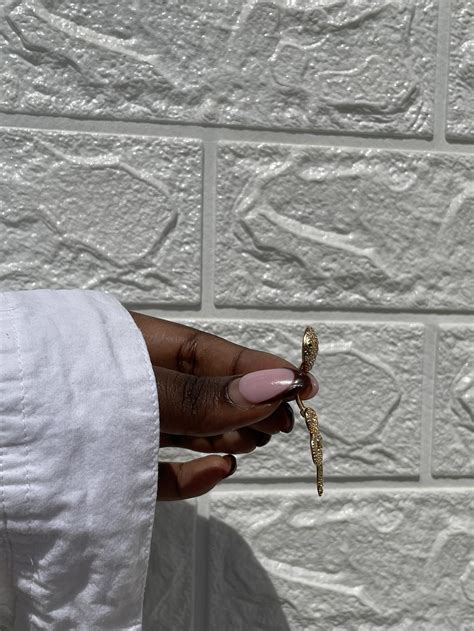 Toradh íomhá ar First Class Sass