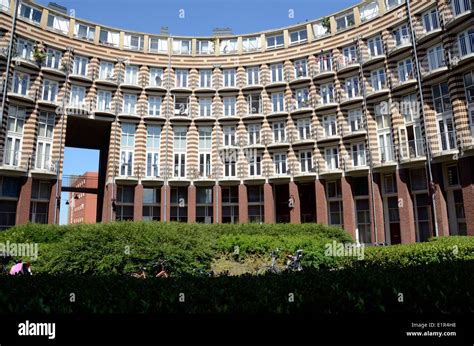 Java Island Housing Amsterdam に対する画像結果