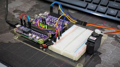 Arduino vs Raspberry Pi Servo Motor に対する画像結果