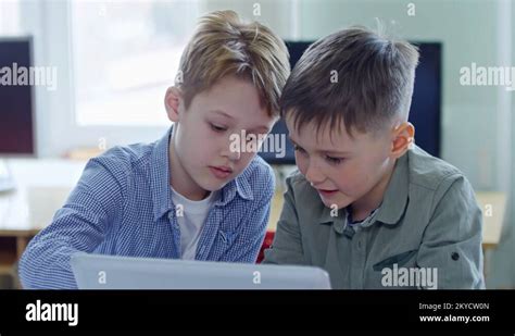 Kids Off Task in Class Elementary に対する画像結果