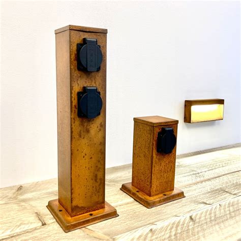 Afbeeldingsresultaten voor Socket in Column