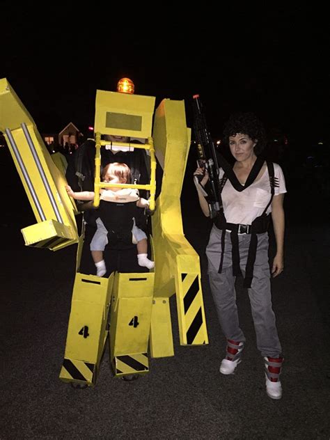 Alien Ripley Space Suit Cosplay に対する画像結果