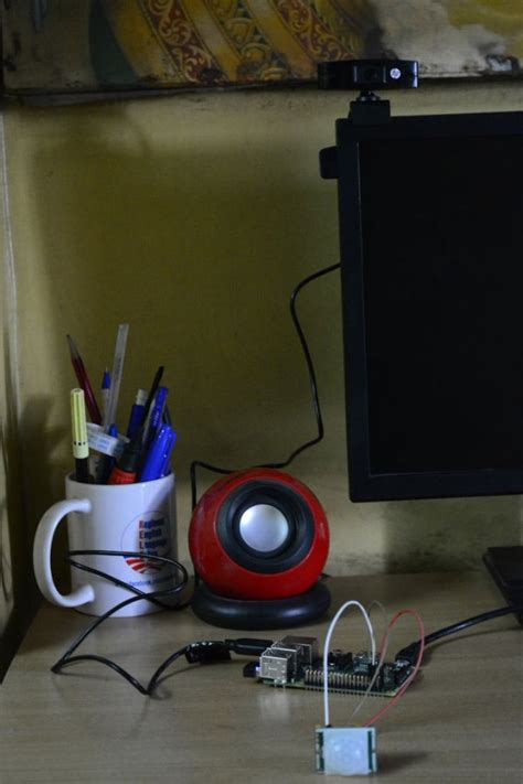 Raspberry Pi Home Security に対する画像結果