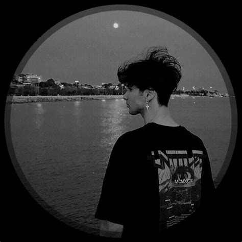 Afbeeldingsresultaten voor A Real Boy PFP