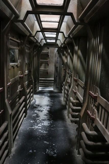 Alien Hospital Haunted House に対する画像結果