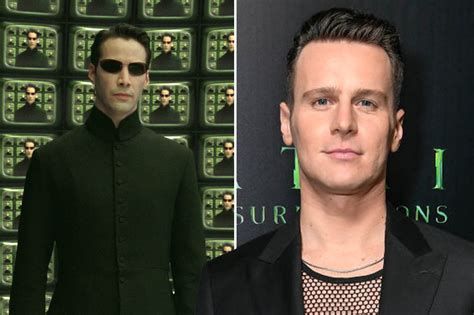 Jonathan Groff Matrix に対する画像結果