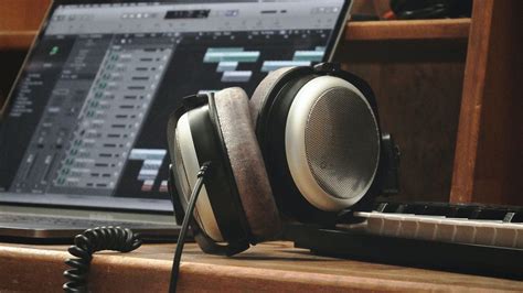 Image result for Listener Animated Computer Wallpaper