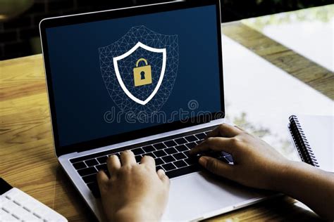 Image result for Afbeeldingen Van Beveiliging Computer