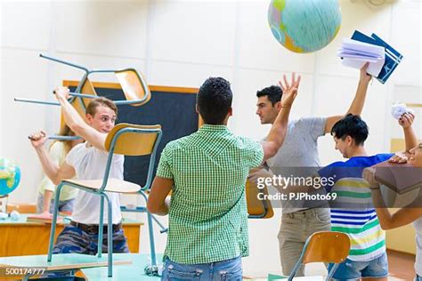Classroom in Disarray and Students Off Task に対する画像結果