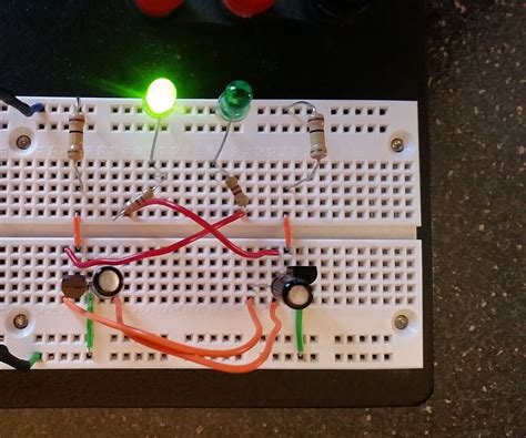 Simple Blinking LED Circuit : 5 Steps (with Pictures) - Instructables