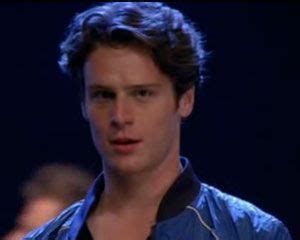 Jonathan Groff Muscle Glee に対する画像結果