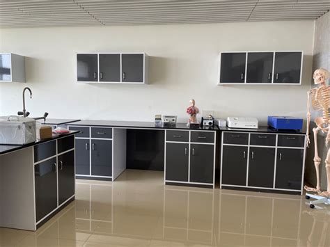 Résultat d’images pour International University Lab Setup