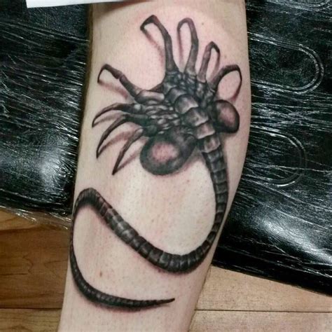 A facehugger done by Georgiana. Made her day since she's a huge Giger ...
