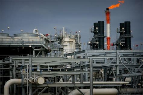 Afbeeldingsresultaten voor Shell QGC Logo