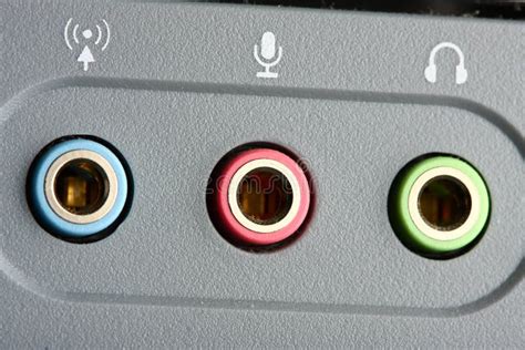 Ports On Back of Computer માટે ઇમેજ પરિણામ