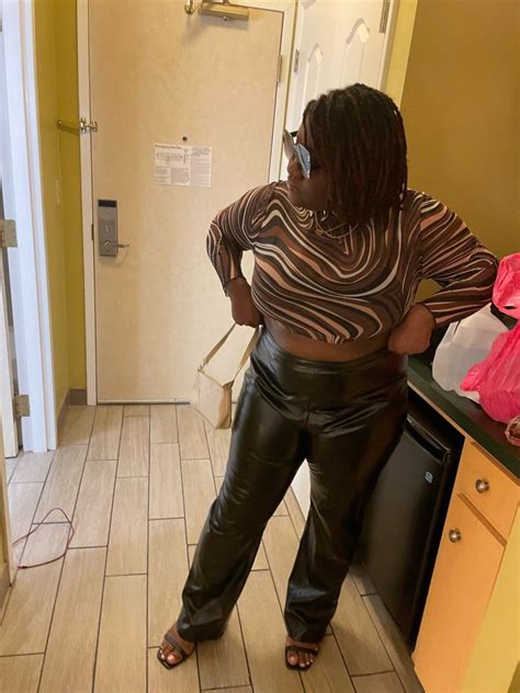 Toradh íomhá ar School Computer Lab Building Design