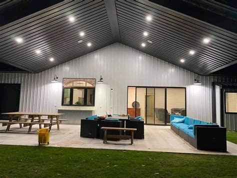 Barndo Front Porch に対する画像結果