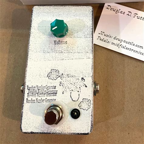 Mid-Fi Electronics Random Number Generator